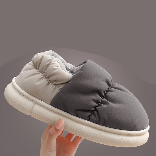 Men's down cotton slippers are warm in winter, and cotton shoes for women can be worn outside to thicken and non-slip in winter